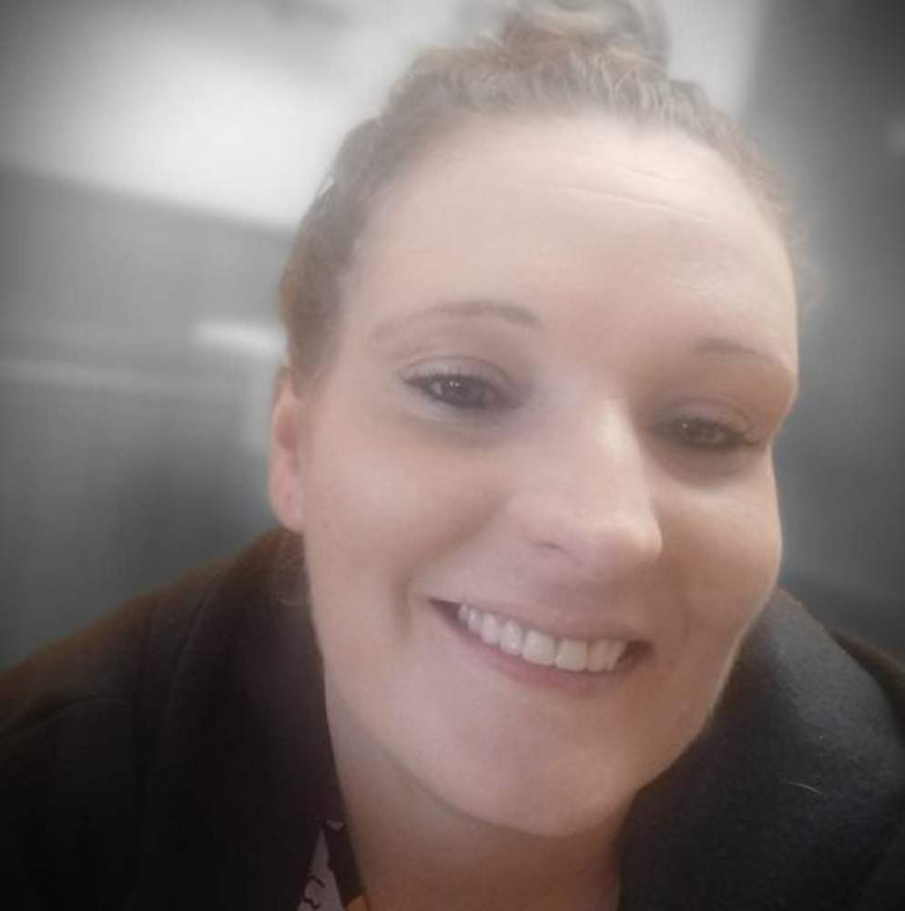 Meet your Posher, Amber